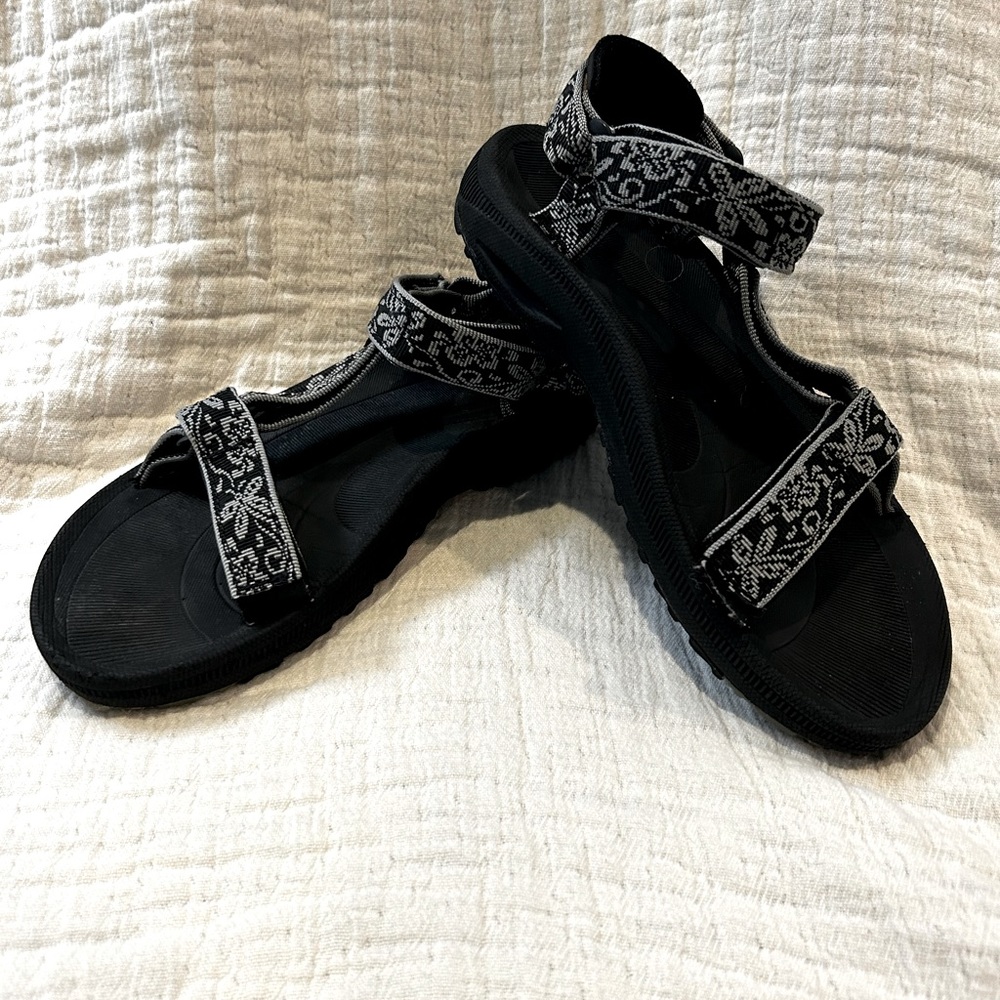 Women’s Teva Hurricane sandals.